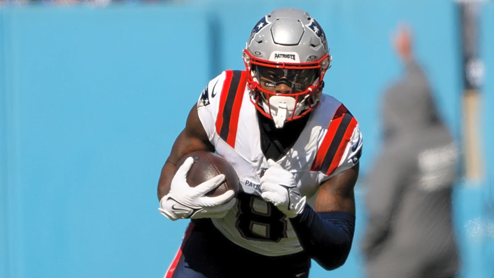 Five NFL Free Agents Who Could Still Make a Big Impact in 2026