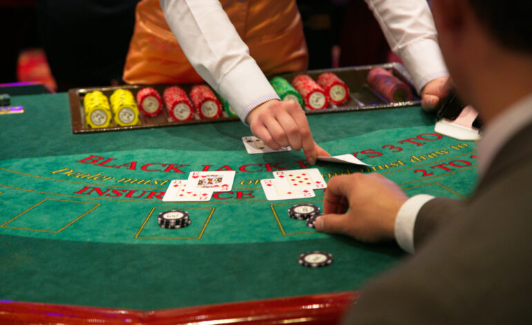 What Is DAS in Blackjack? Understanding Double After Split